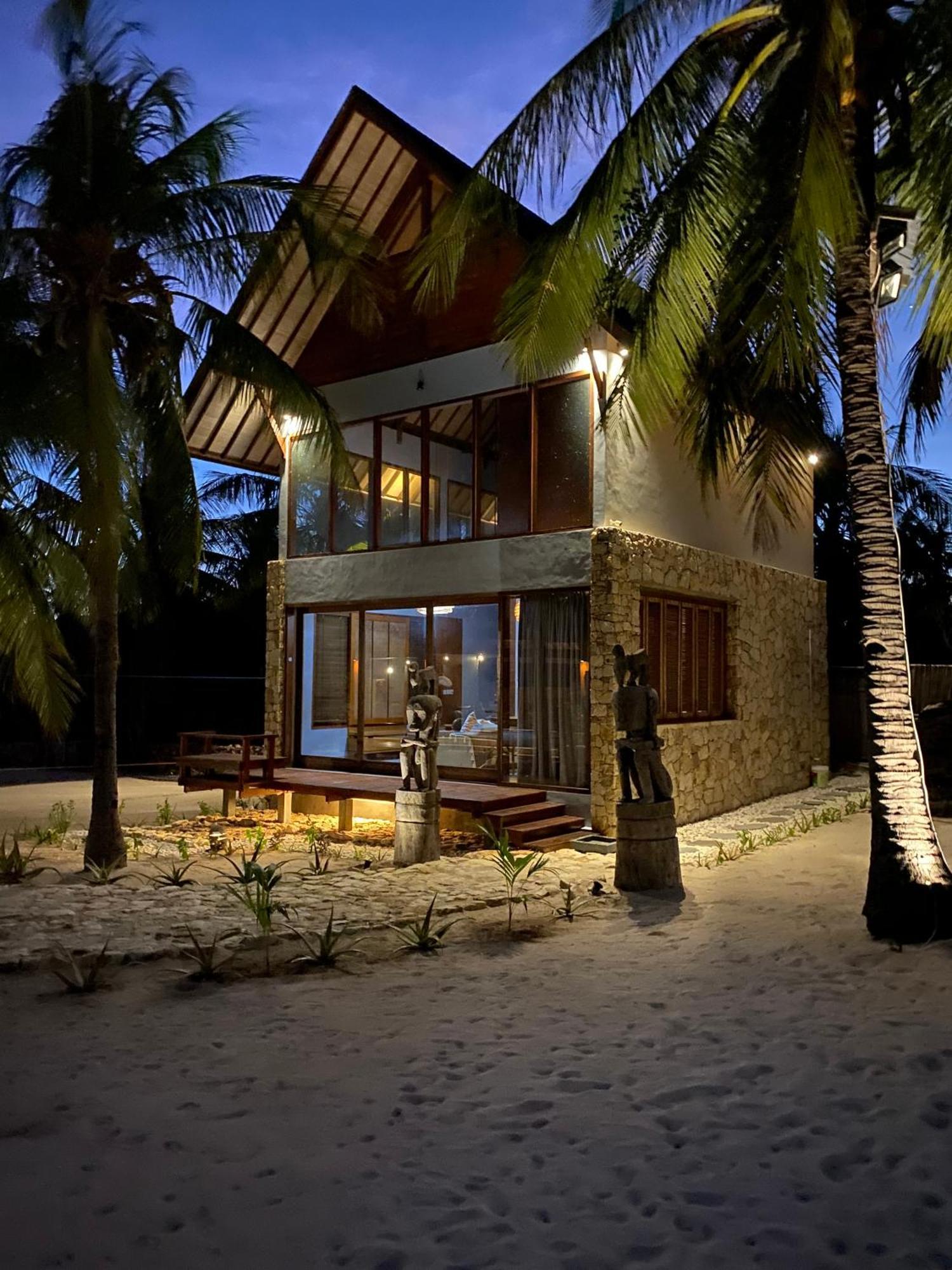 Manduna Resort Nembrala Habitación foto