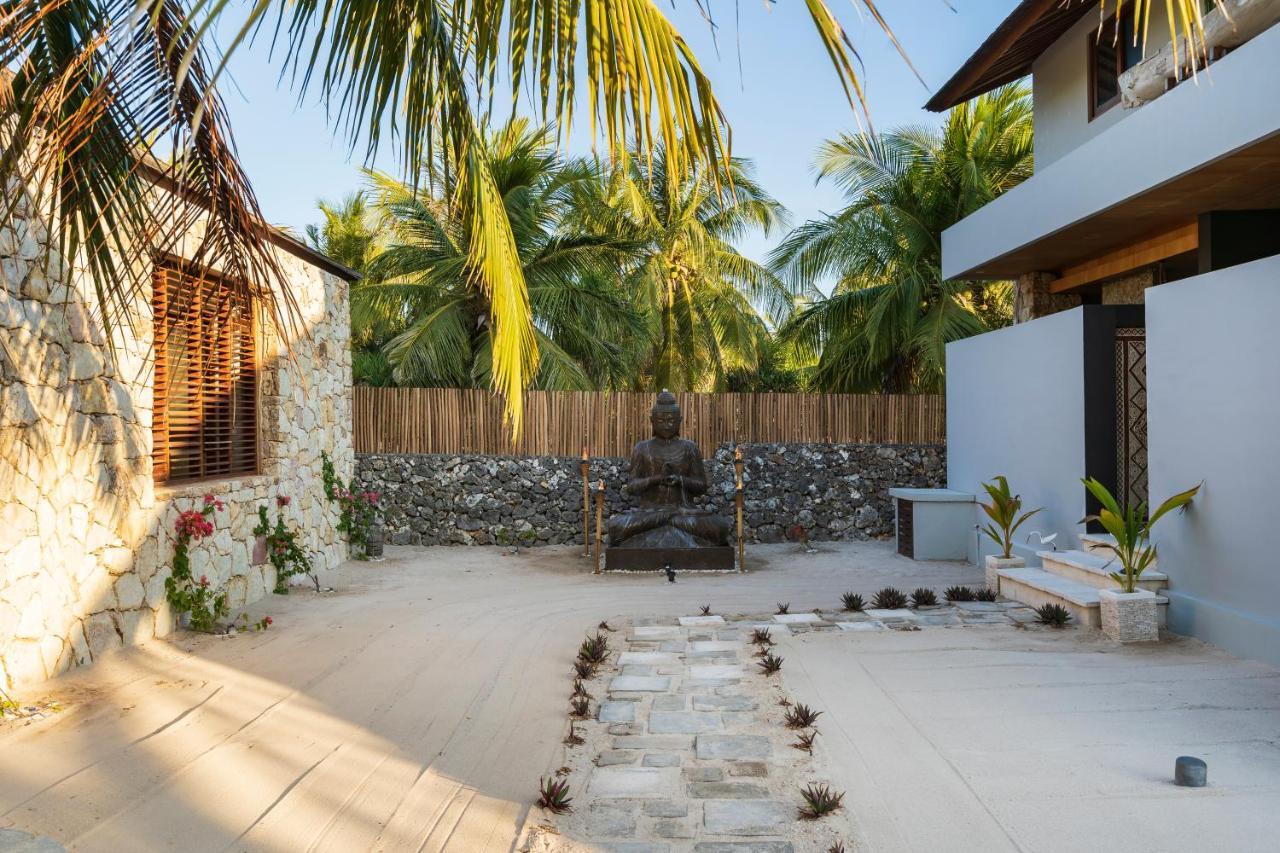 Manduna Resort Nembrala Exterior foto