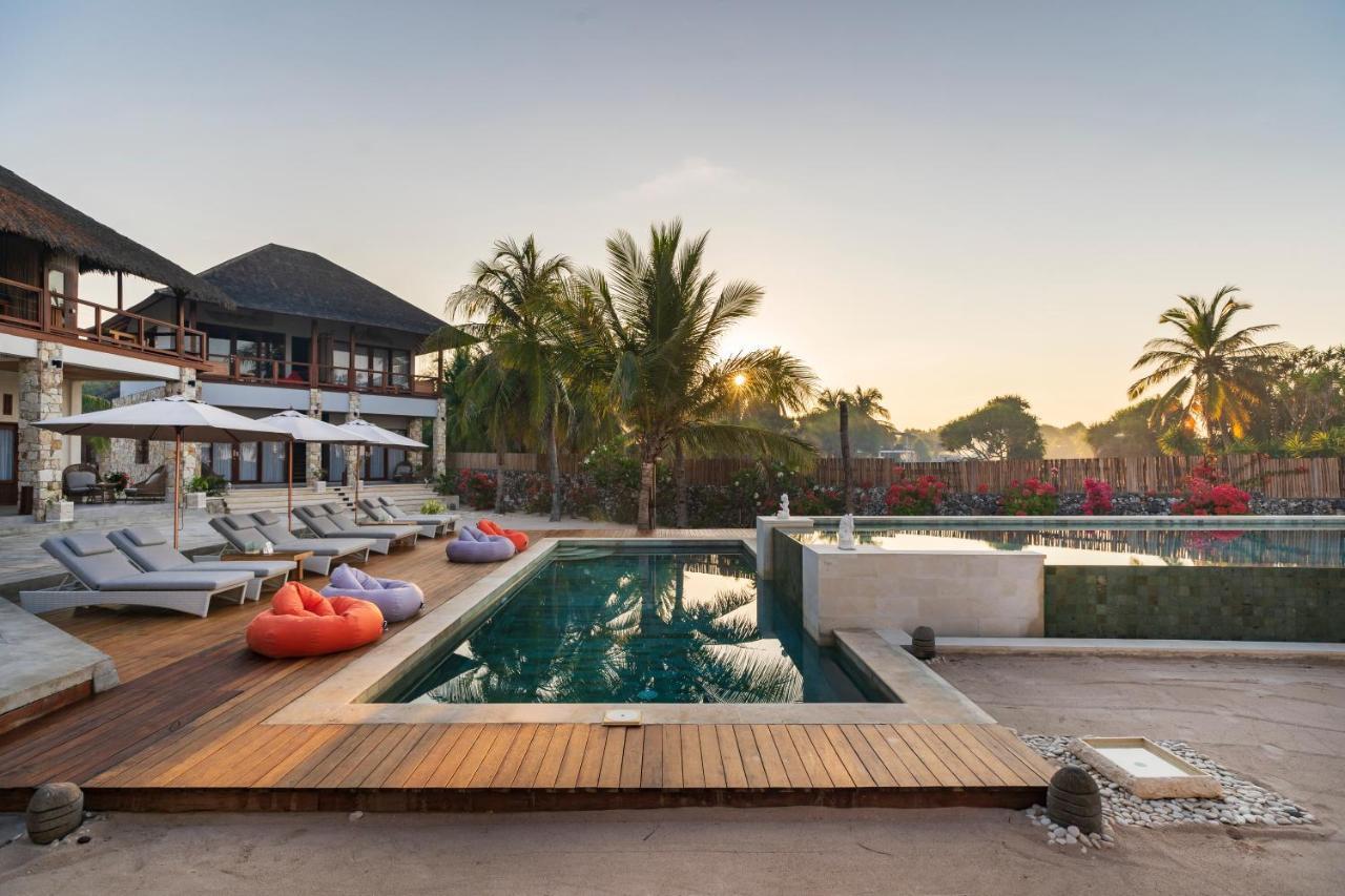 Manduna Resort Nembrala Exterior foto